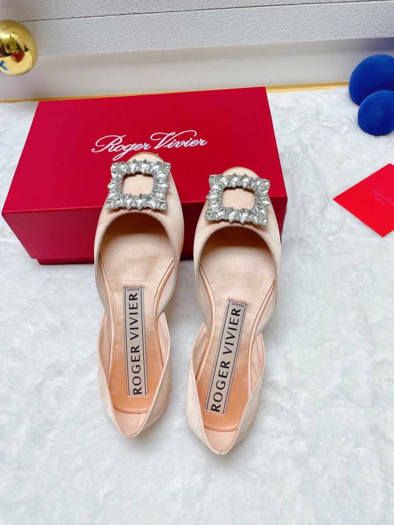 Roger Vivier flat shoes